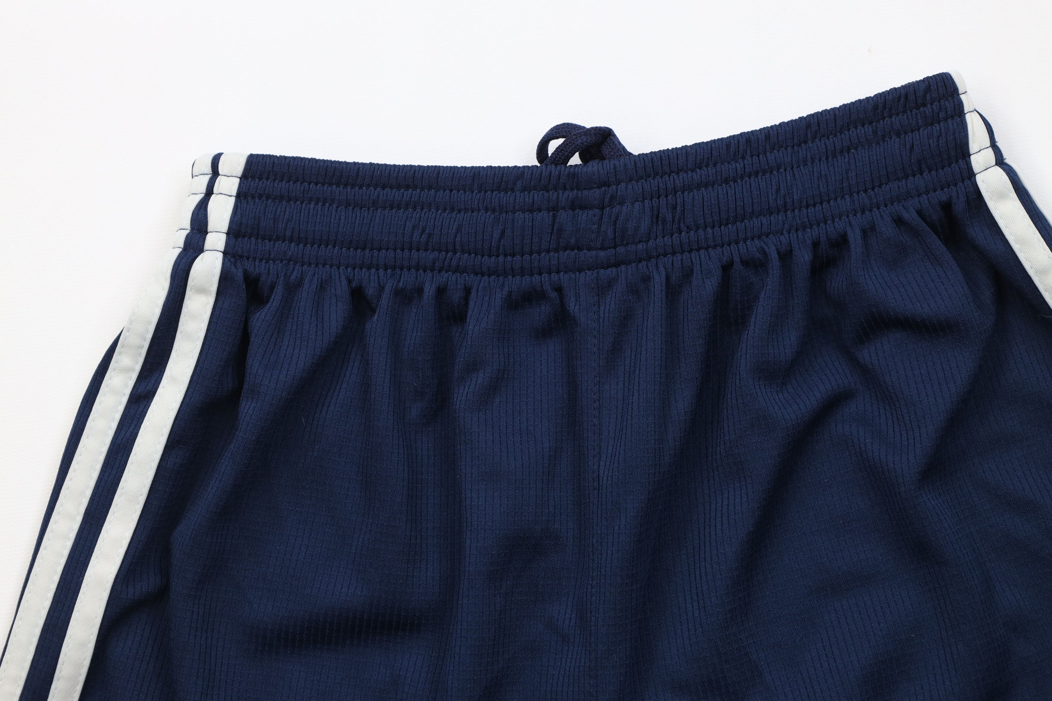 Adidas Vintage Adidas Juventus FC Soccer Football Shorts Blue Size US 30 / EU 46 - 2 Thumbnail