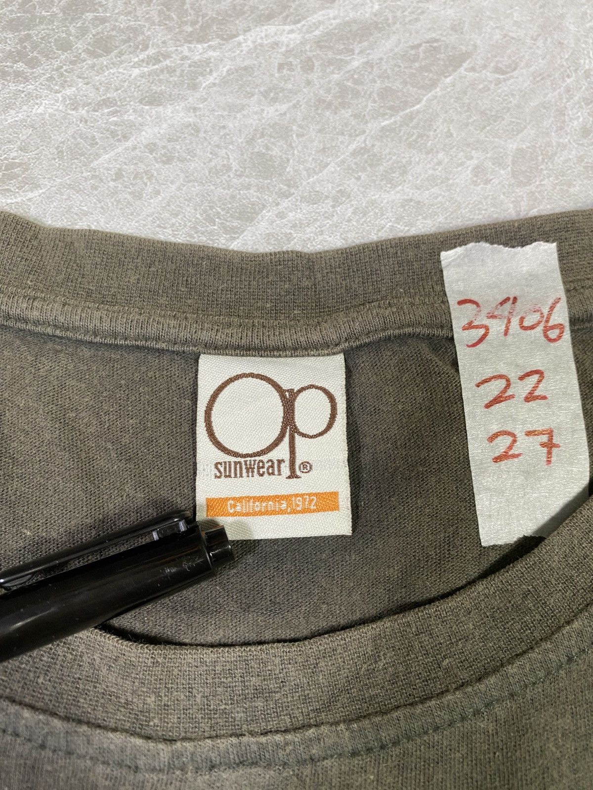 Ocean Pacific Vintage ocean pasific big logo volkwagen sunset size L Size US L / EU 52-54 / 3 - 5 Thumbnail
