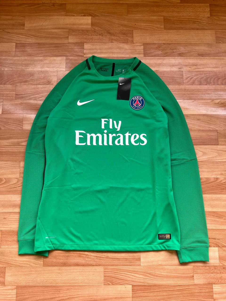 Nike NEW! 2016 PSG PARIS SAINT GERMAIN GK PLAYER ISSUED JERSEY Size US XXL / EU 58 / 5 - 2 Thumbnail