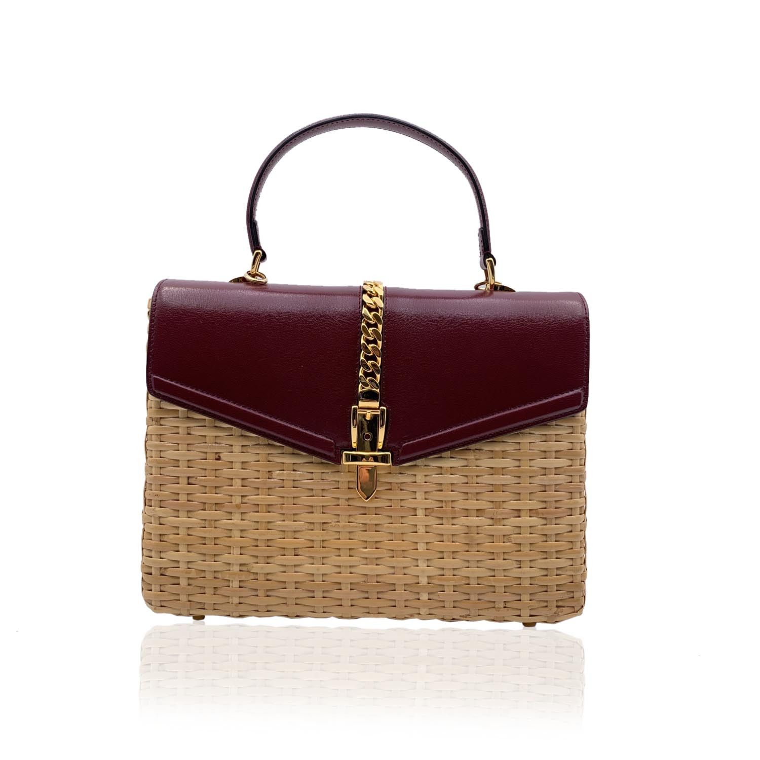 image of Gucci Gucci Handbag Sylvie Top Handle in Red, Women's