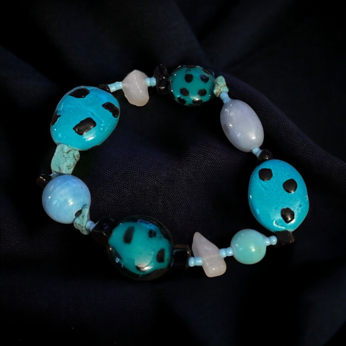 Other Chunky turquoise colored rock stretch bracelet Size ONE SIZE - 1 Thumbnail