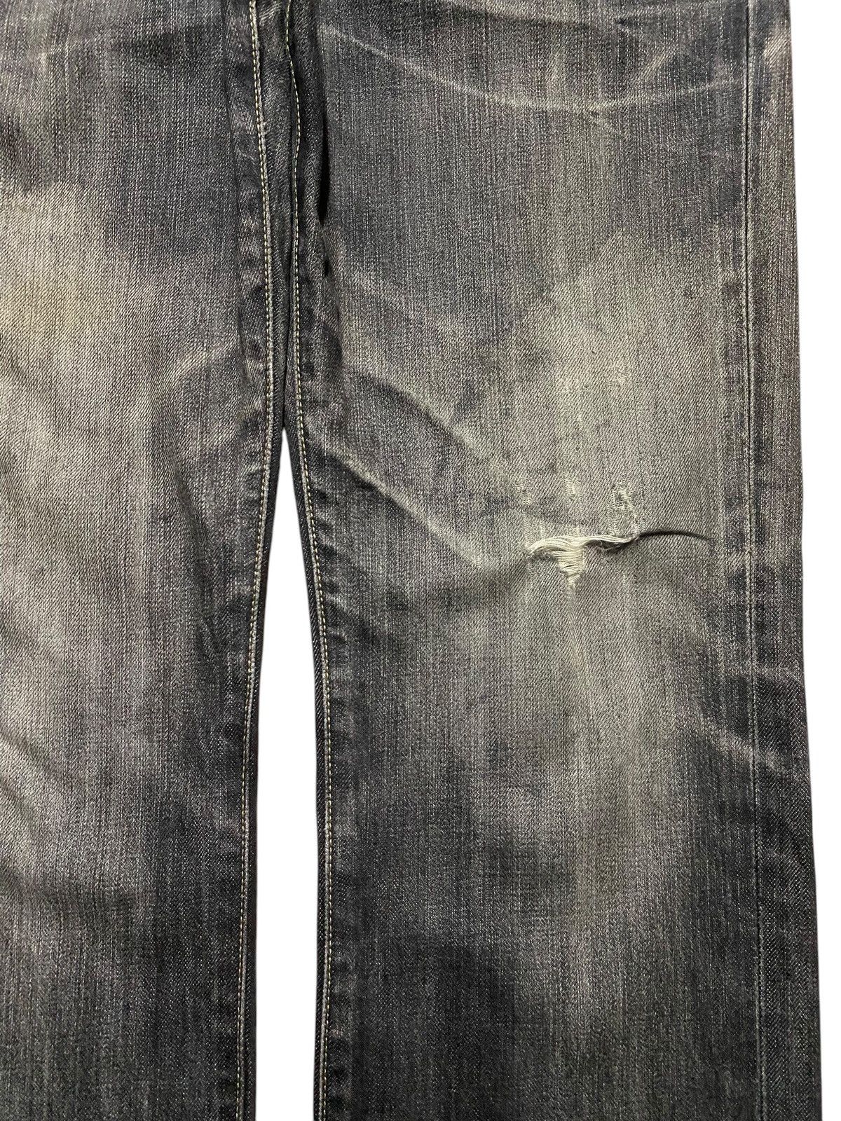 Jun Takahashi Black Denim Japanese Brand Uniqlo Jeans Faded Distressed Size US 32 / EU 48 - 8 Thumbnail