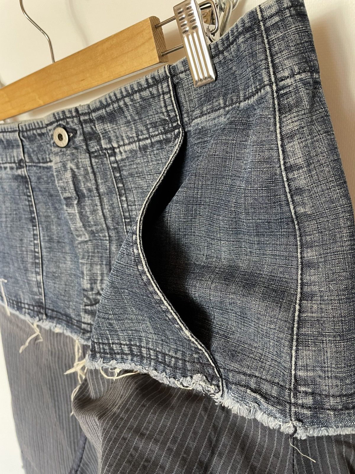 Michiko Koshino Y2K Michiko Koshino Asymmetrical Denim Skirt L Size Size 32" / US 10 / IT 46 - 7 Thumbnail