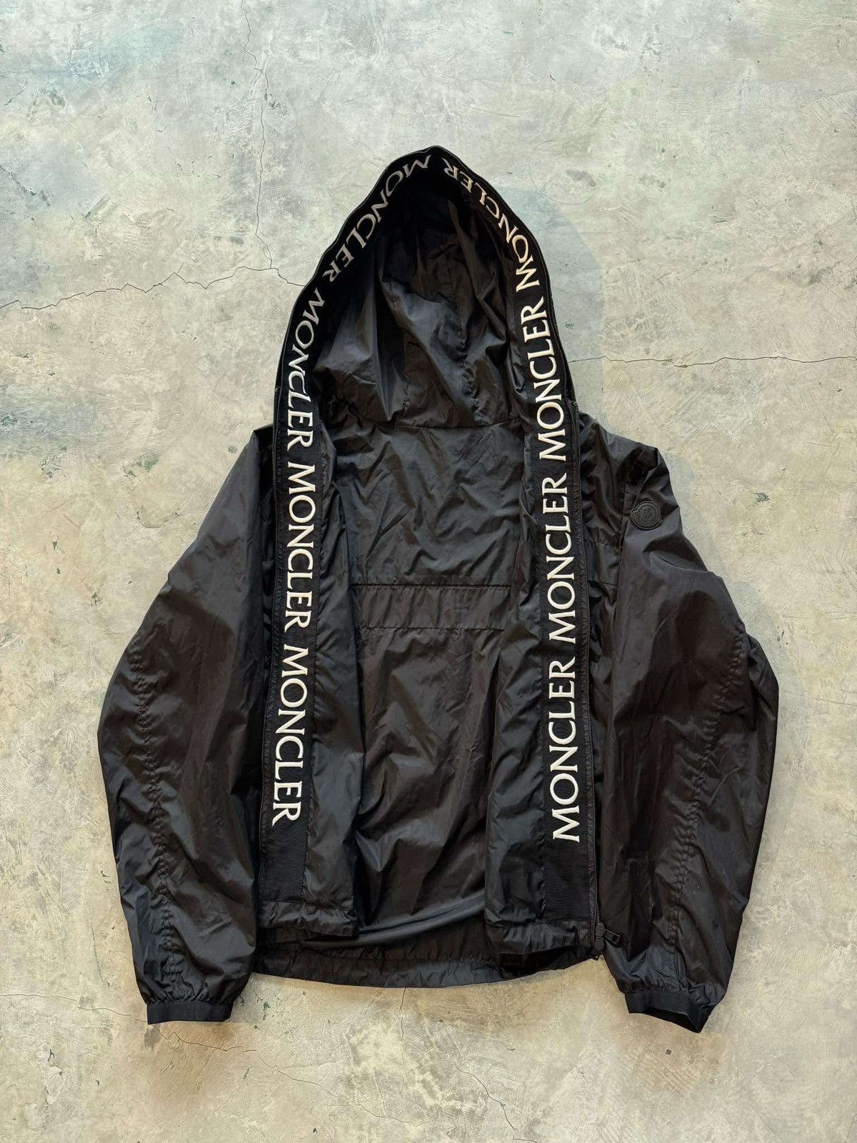 Moncler Moncler Massereau logo tape jacket Size US L / EU 52-54 / 3 - 3 Thumbnail