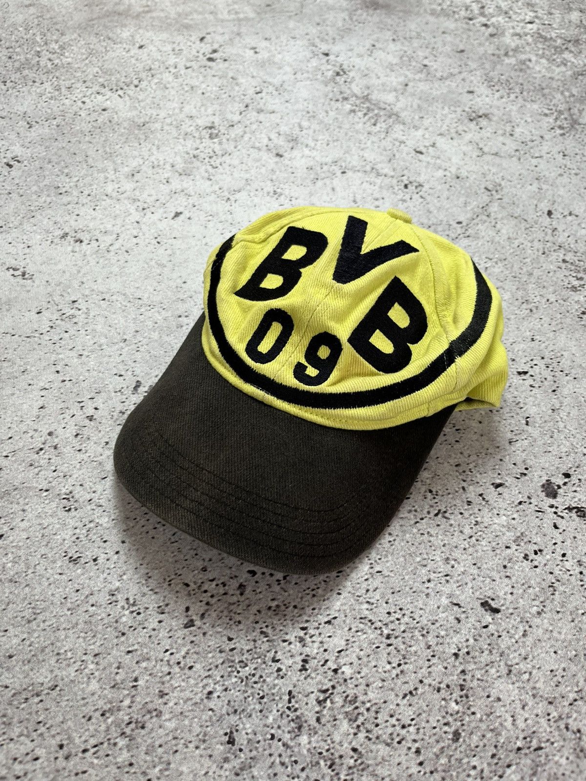 Nike × Vintage 🐝Vintage Nike Borussia Dortmund cap bvb hat cap 5 panel y2k Size ONE SIZE - 2 Thumbnail