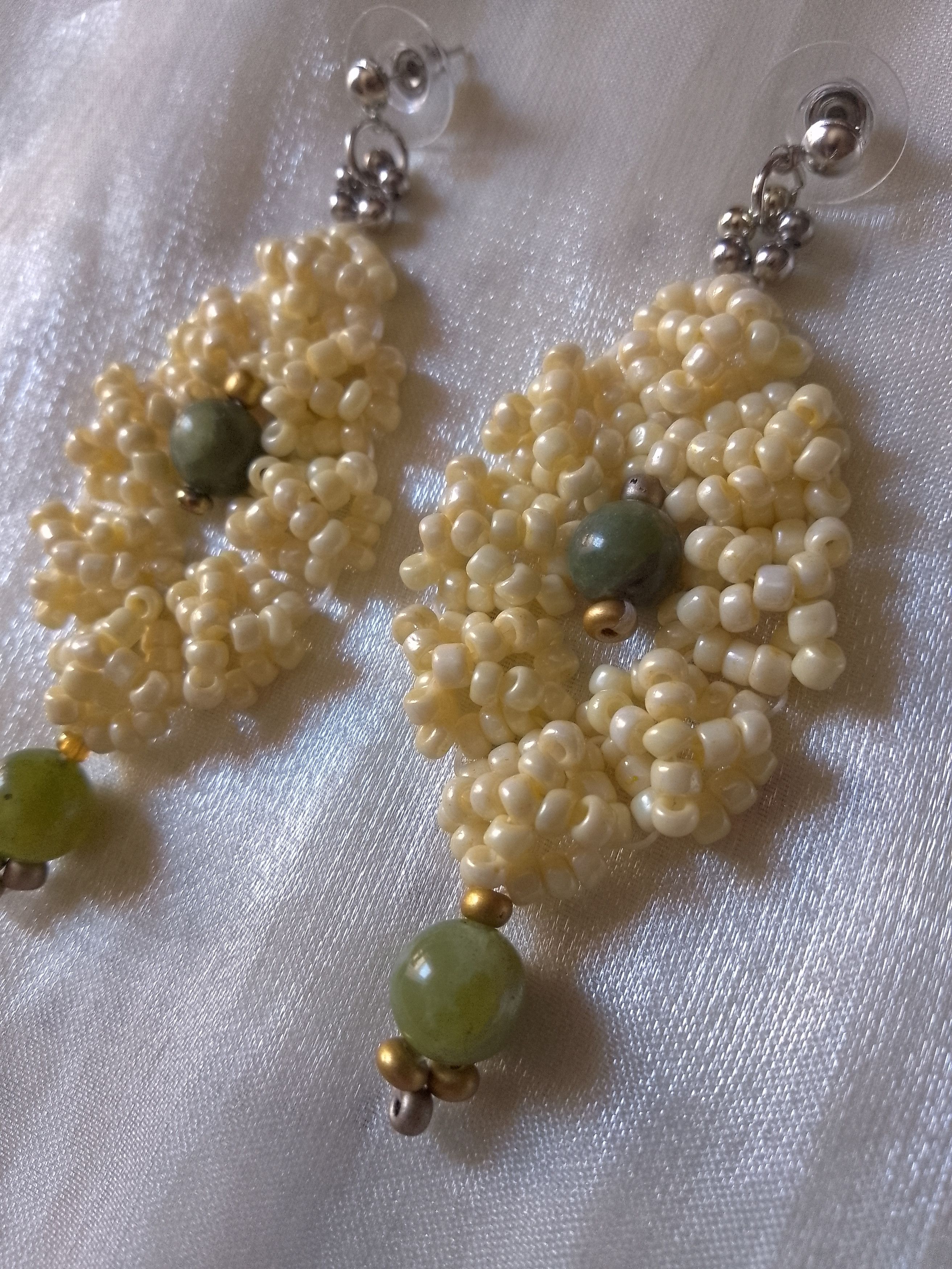 Handmade Dangling earrings handcrafted with natural Green jade Size ONE SIZE - 7 Thumbnail