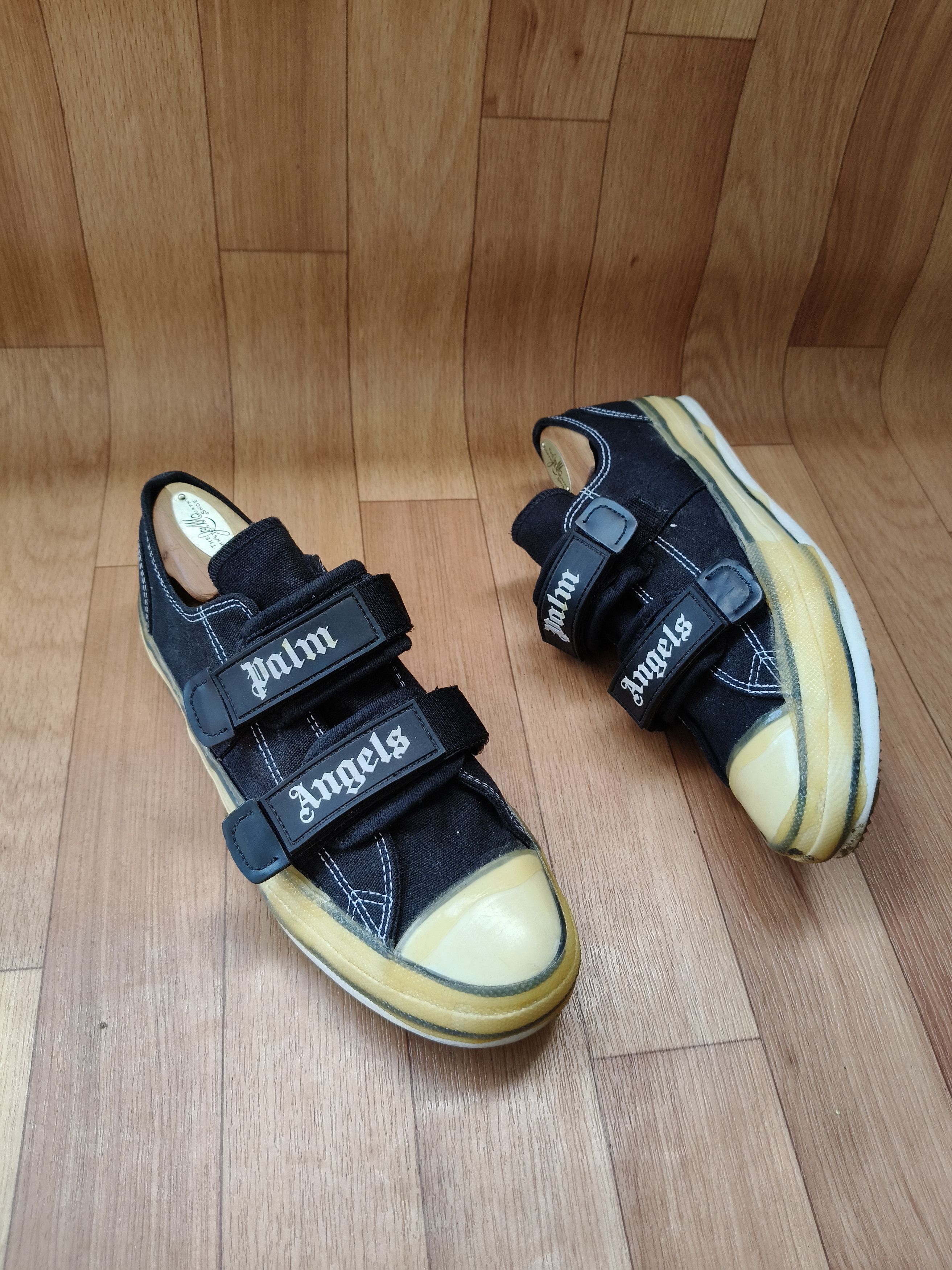 Palm Angels Black velcro vulcanised sneakers Size US 8 / EU 41 - 10 Thumbnail