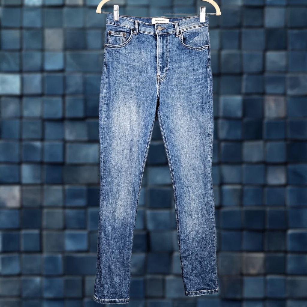 Reformation Reformation Jeans Women's Wash Destin Five Pockets Casual Size 27 Blue Regular Denim Pocketed Front Not apply 92% Organic cotton 8% Elastane X Size 27" / US 4 / IT 40 - 1 Thumbnail