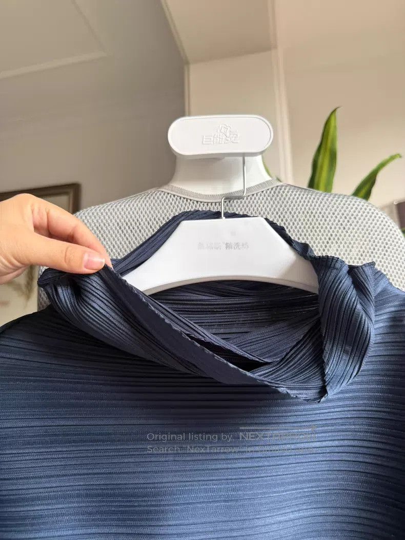 Issey Miyake Issey Miyake Deep Blue Spring Pile Collar Long Sleeve Size L / US 10 / IT 46 - 2 Thumbnail