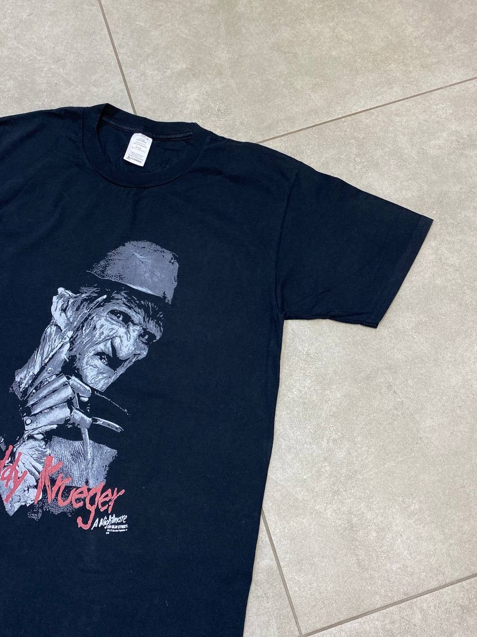 Vintage Vintage Freddy Krueger 90s A Nightmare of Elm Street T-Shirt Size US M / EU 48-50 / 2 - 6 Thumbnail