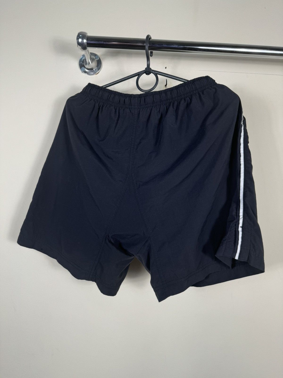 Nike × Vintage Vintage Nike y2k Logo Shorts Size US 30 / EU 46 - 4 Thumbnail