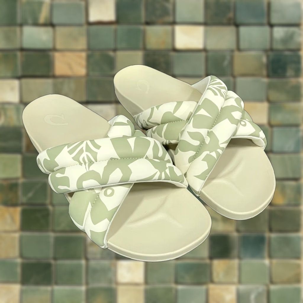 VINTAGE Olukai Hila Puffy Slide Sandals Women's Size US 11 Green