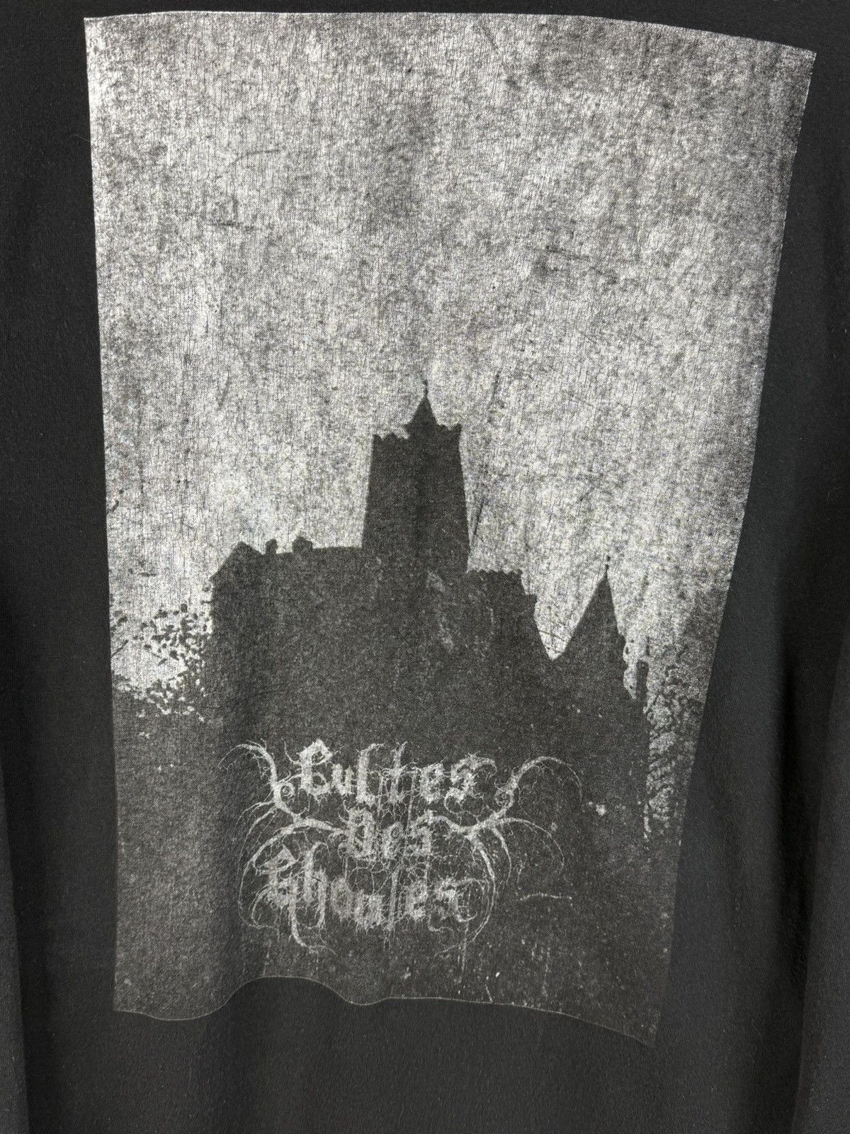 Band Tees Cultes Des Ghoules Spectres Over Transylvania Black Metal LS Size US M / EU 48-50 / 2 - 2 Thumbnail