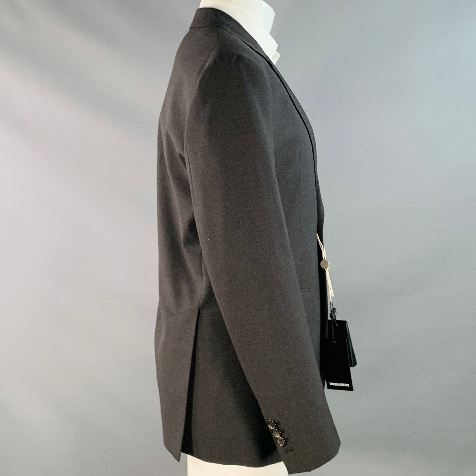 Dsquared2 DSQUARED2 Size 38 Charcoal Wool Blend Notch Lapel Sport Coat Size 38R - 2 Thumbnail