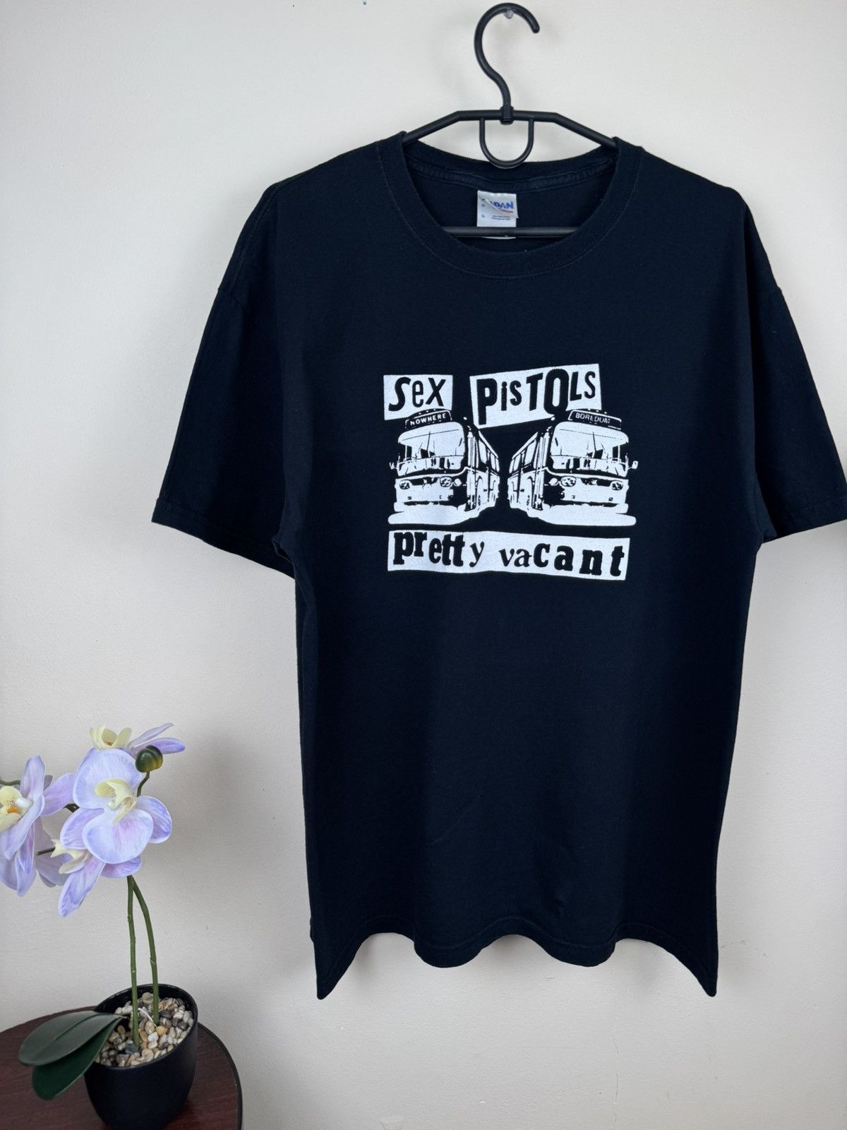 Other Vintage Sex Pistols Pretty Vacant T shirt Black Rock Band L Size US L / EU 52-54 / 3 - 4 Thumbnail