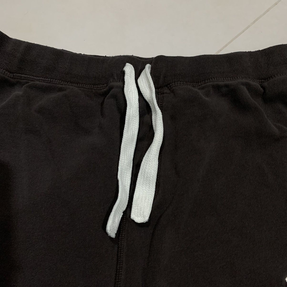 Disney × Mickey Mouse Mickey Mouse Brown Shortpant Size US 36 / EU 52 - 3 Thumbnail