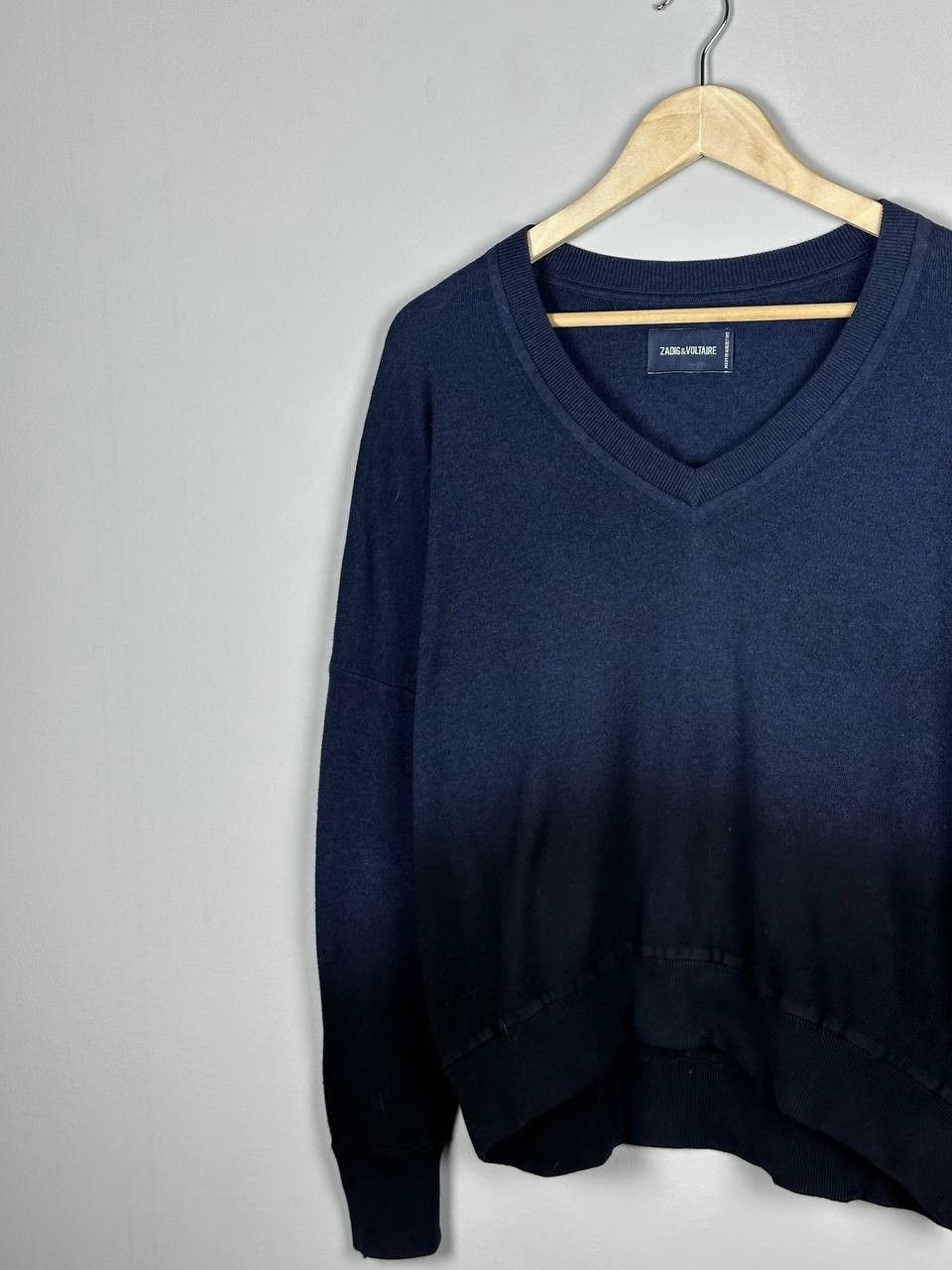 Zadig & Voltaire Zadig & Voltaire Ombre Ombre Sweater V-Neck Avant Garde Size XS / US 0-2 / IT 36-38 - 4 Thumbnail