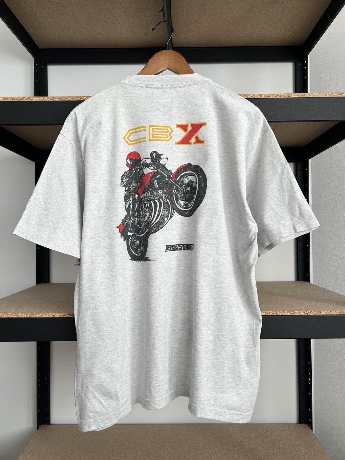 Vintage Vintage 90s Honda CBX 1000 Super Six Moto Gray T-shirt Size US XL / EU 56 / 4 - 1 Thumbnail