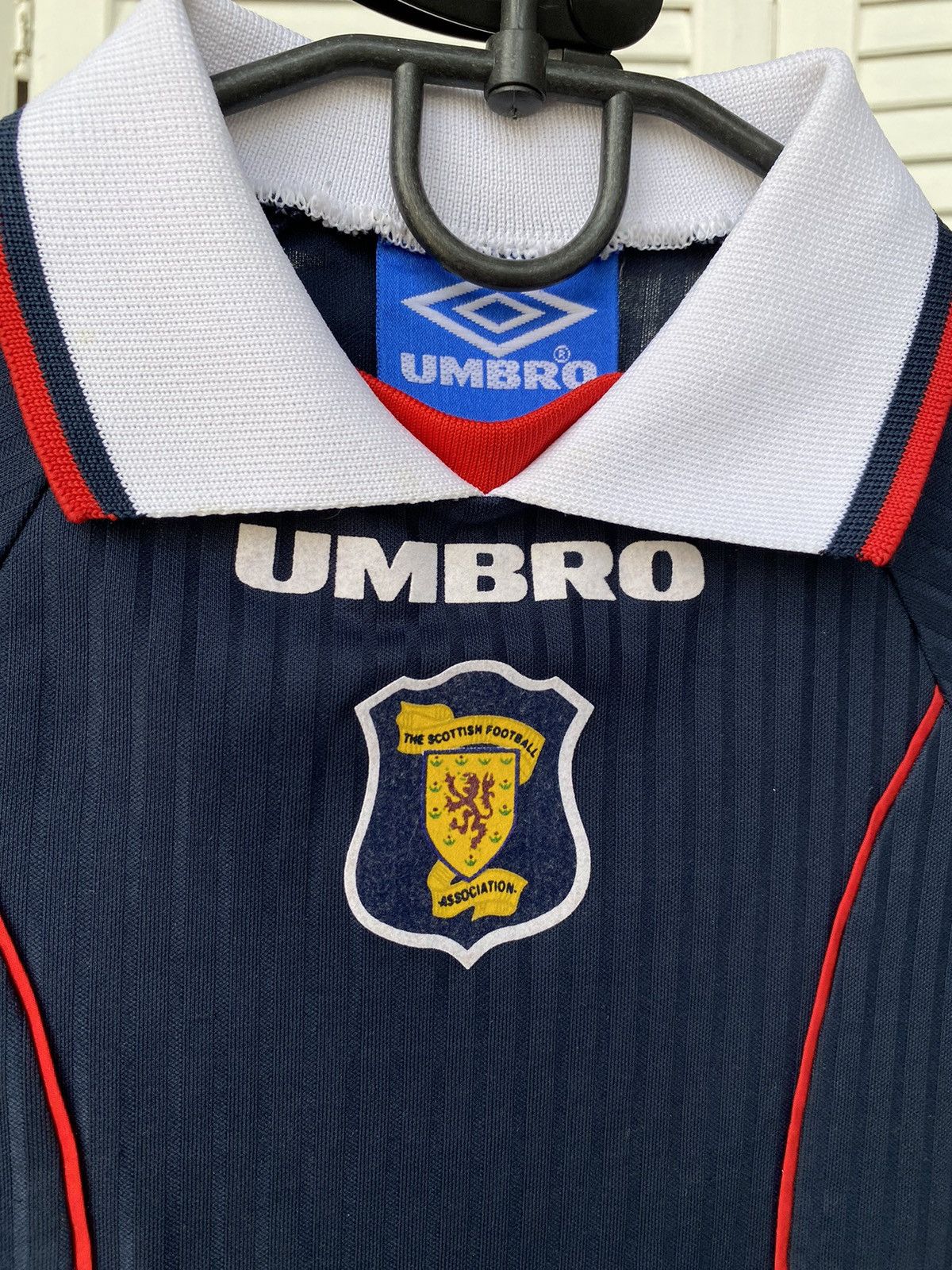 Umbro × Vintage Vintage Umbro Scottish FA Football Kids Soccer Tee Shirt Size US XXS / EU 40 - 4 Thumbnail