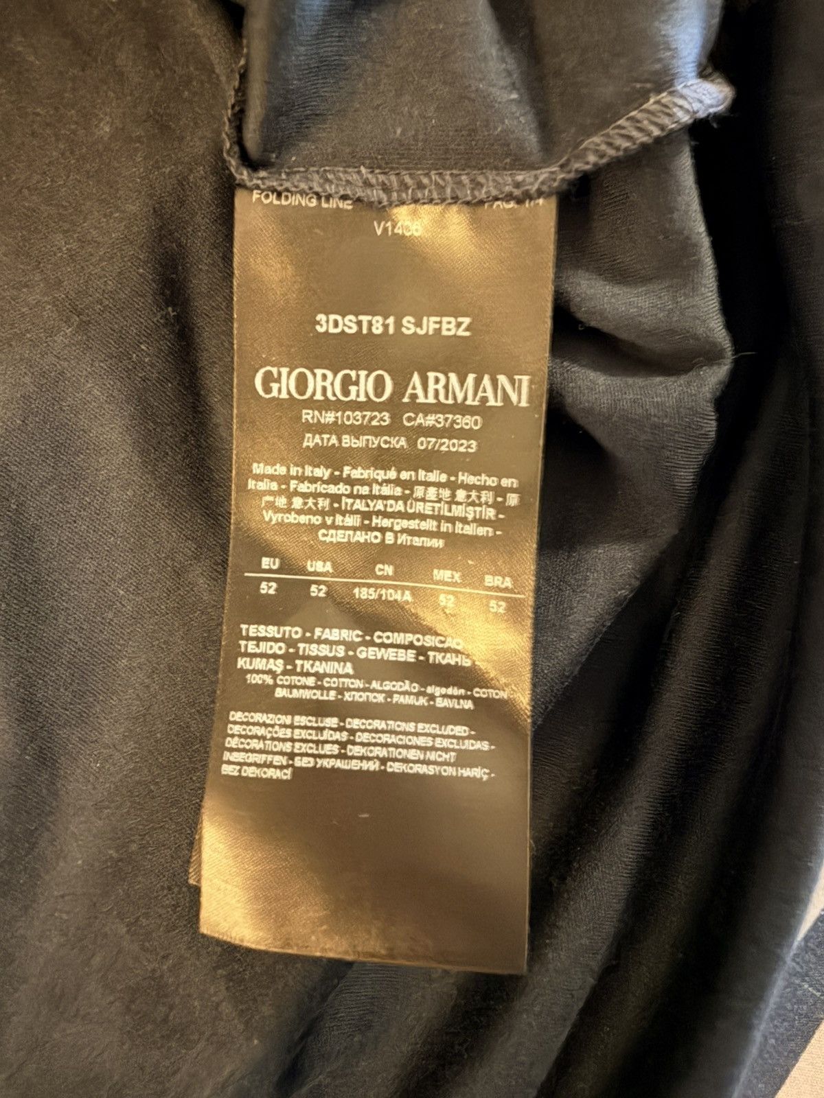 Giorgio Armani Embroidered Navy Blue T shirt size 42(52IT)