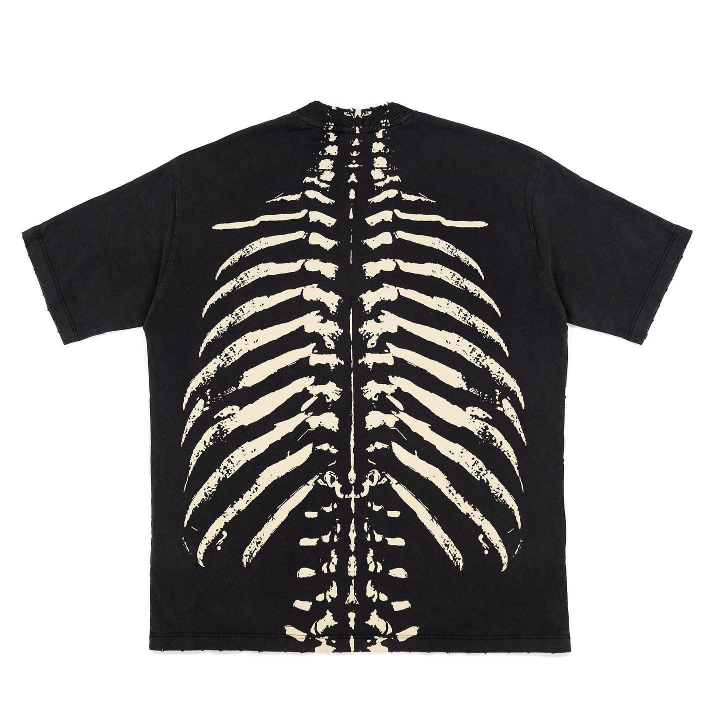 Japanese Brand Skulls Oversized Printed T Shirt Size US S / EU 44-46 / 1 - 2 Thumbnail