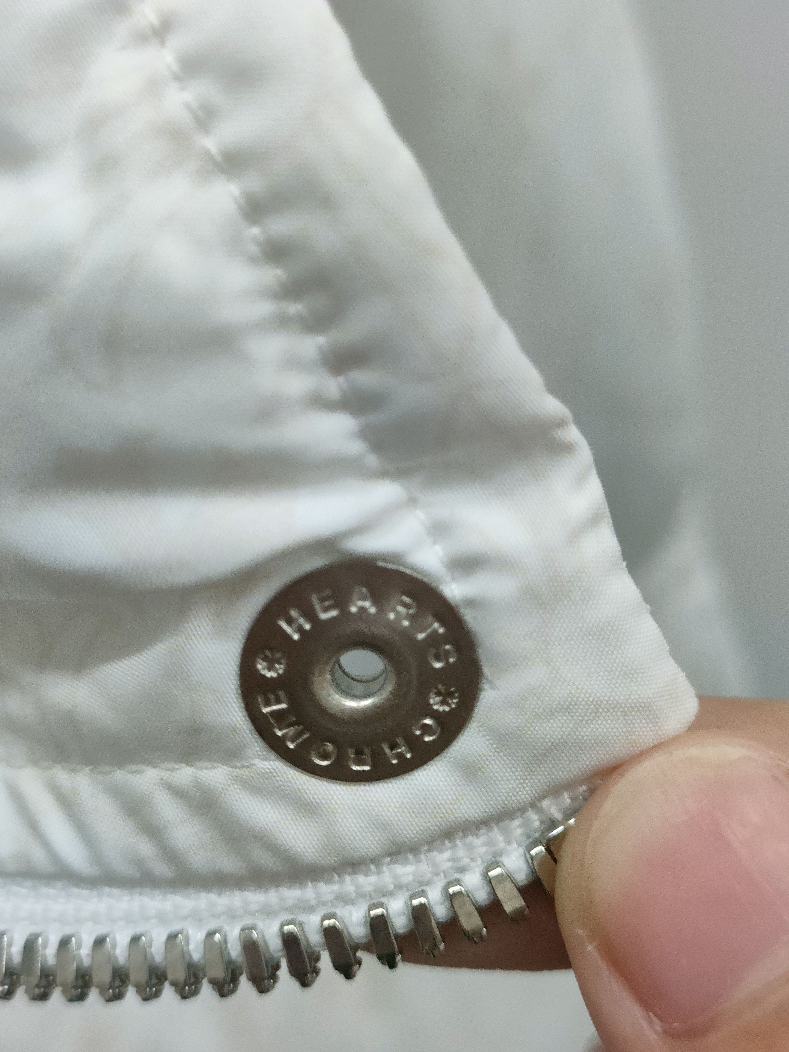 Chrome Hearts Chrome Hearts White Monogram Cropped Puffer Down Jacket Size S / US 4 / IT 40 - 4 Thumbnail