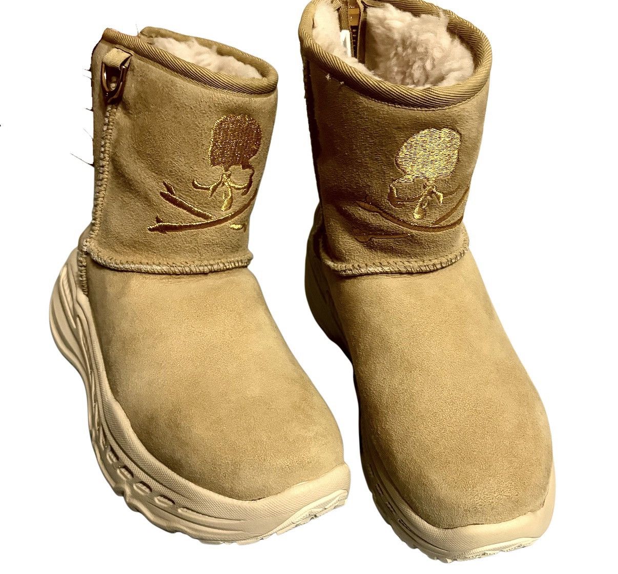 Ugg Mastermind Japan X Ugg Skull Embroidered Shearling Boots | Grailed