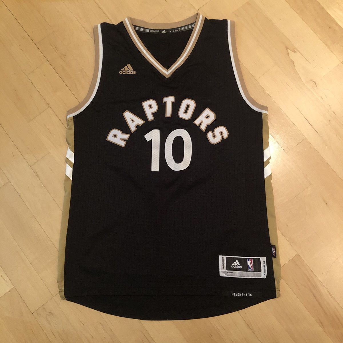 Ovo derozan jersey best sale