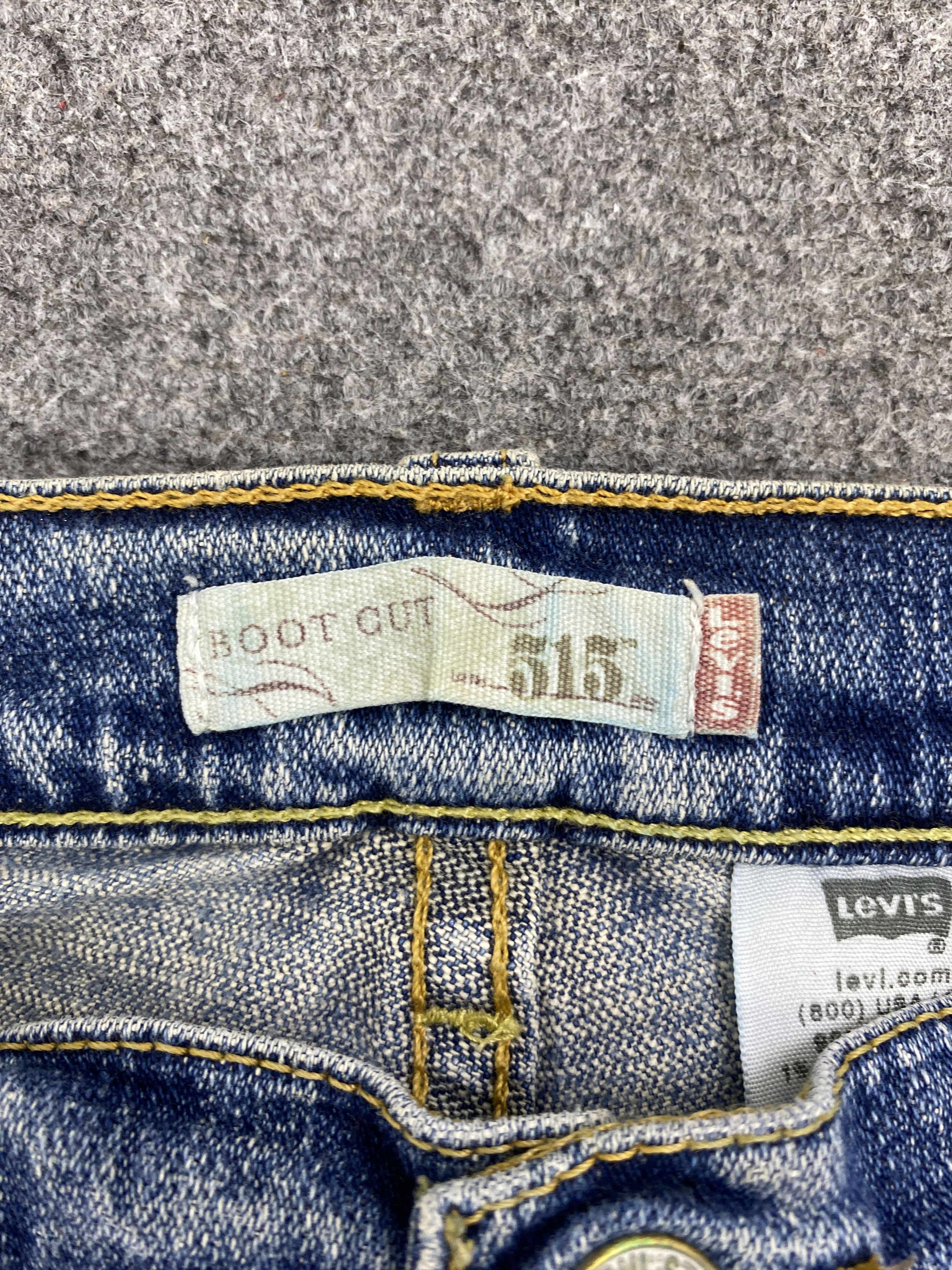 Levi's Vintage Levis 515 Flared Bootcut Faded Blue Jeans S0032 Size 32" / US 10 / IT 46 - 7 Thumbnail
