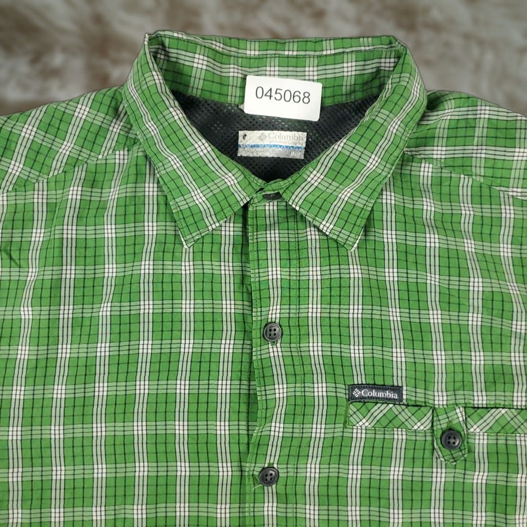 Vintage Columbia Shirt Mens Medium Green Plaid Button-Up Short Sleeve Casual Shirt Size US M / EU 48-50 / 2 - 1 Thumbnail