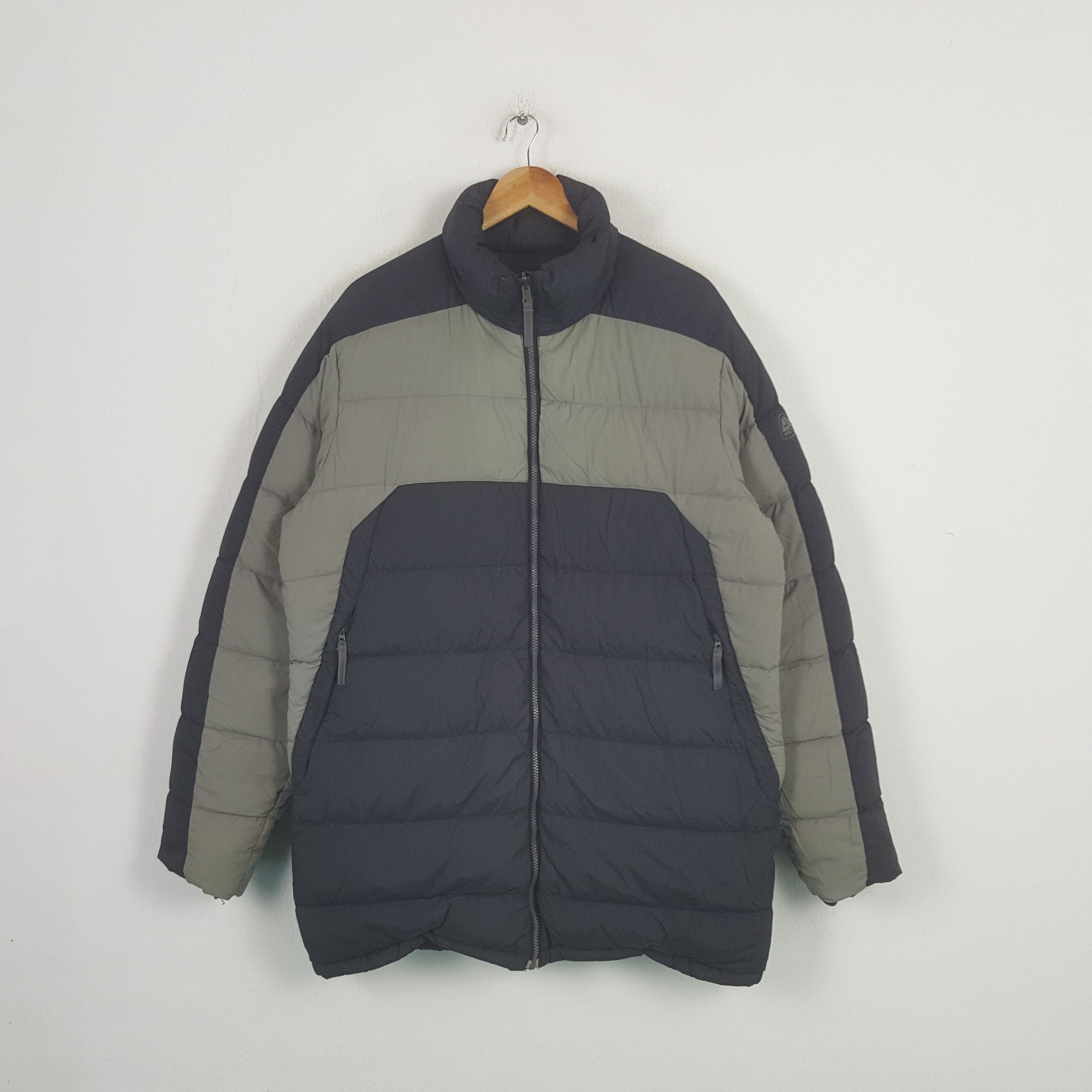 Nike ACG Vintage Nike ACG Reversible Outdoor Puffer Jacket RR17 Size US L / EU 52-54 / 3 - 4 Thumbnail