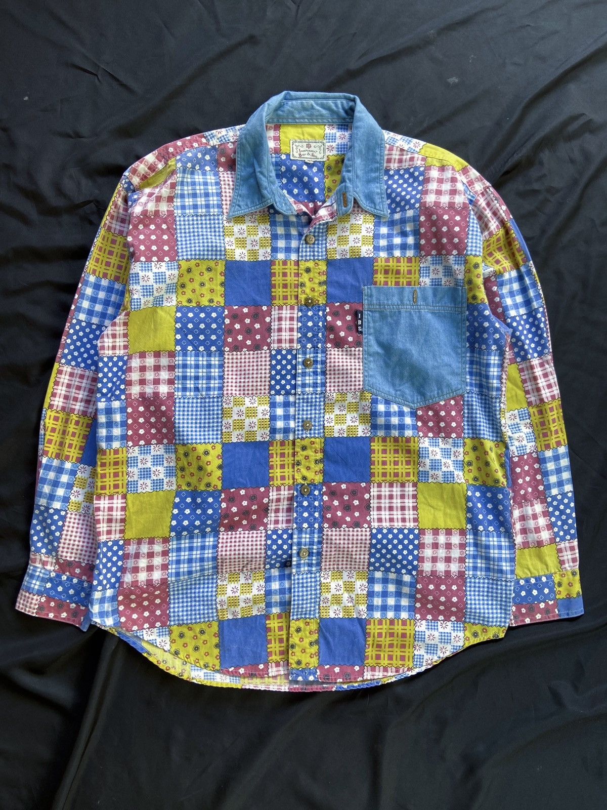 Handmade INDEPENDENT BODY & SOUL PATTERN BUTTON DOWN SHIRT Size US L / EU 52-54 / 3 - 1 Thumbnail