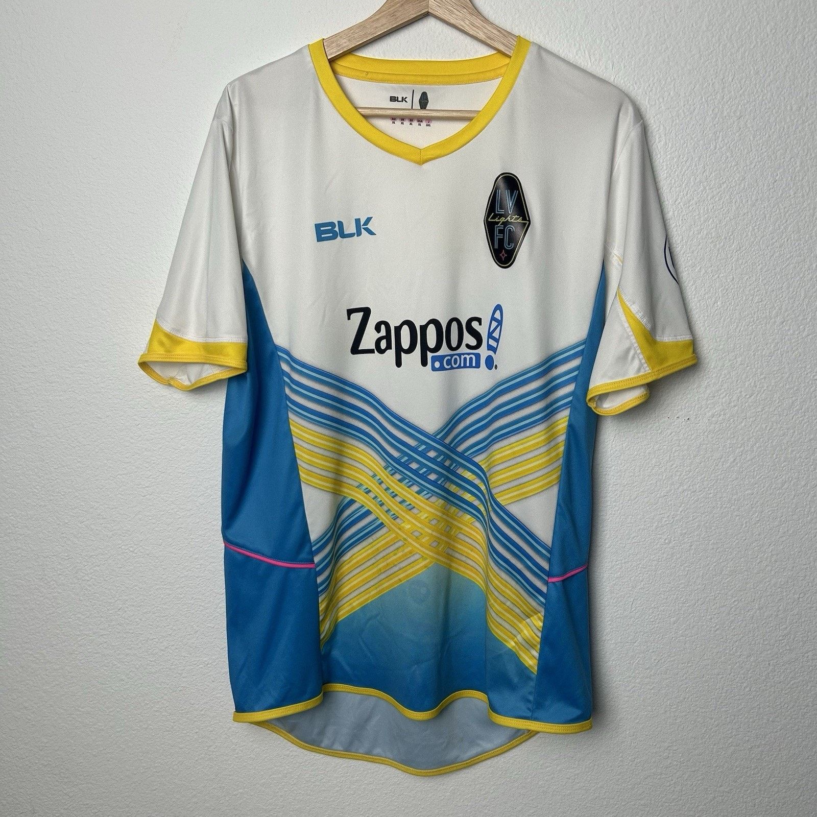 Blk Dnm Las Vegas Lights FC Jersey XL BLK 2018 Away White USL Futbol Size US XL / EU 56 / 4 - 1 Thumbnail