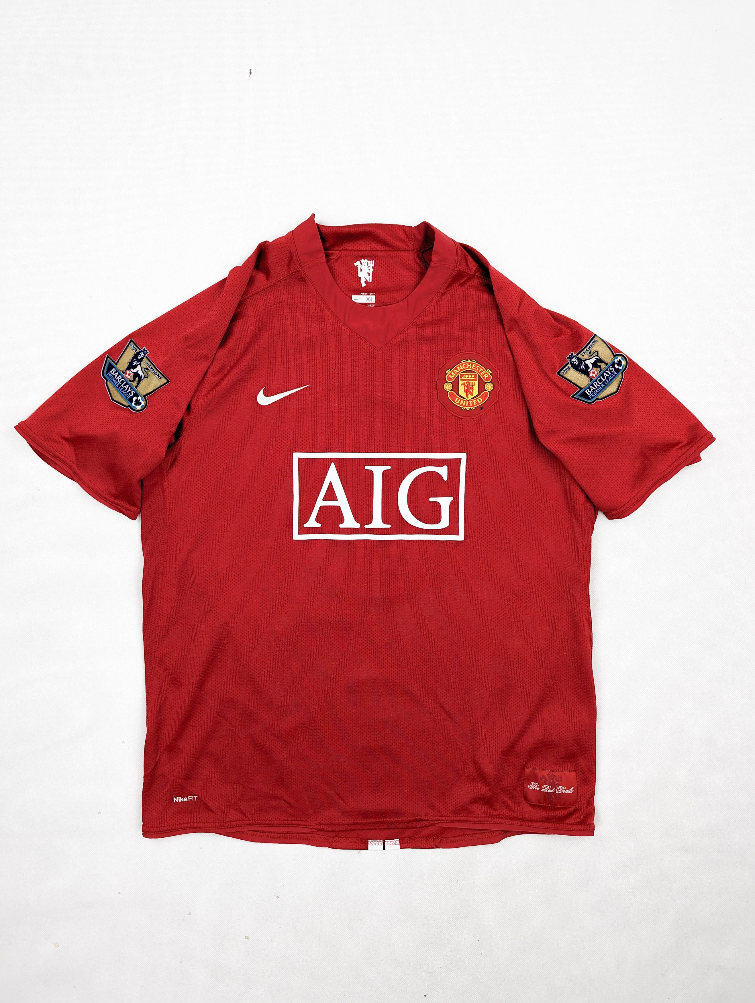 image of Manchester United Ferdinand Soccer Jersey XL in Red, Men's