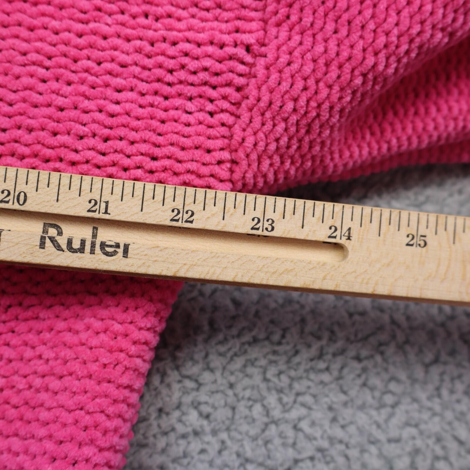 American Eagle Outfitters American Eagle Pink Heavy Cable Knit Crew Sweater Sz Medium Size US M / EU 48-50 / 2 - 4 Thumbnail