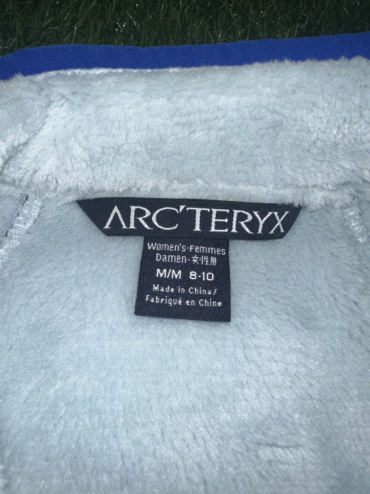 Arc'teryx Vintage arcteryx zip up jacket size WOMENS M 8-10 Size M / US 6-8 / IT 42-44 - 4 Thumbnail