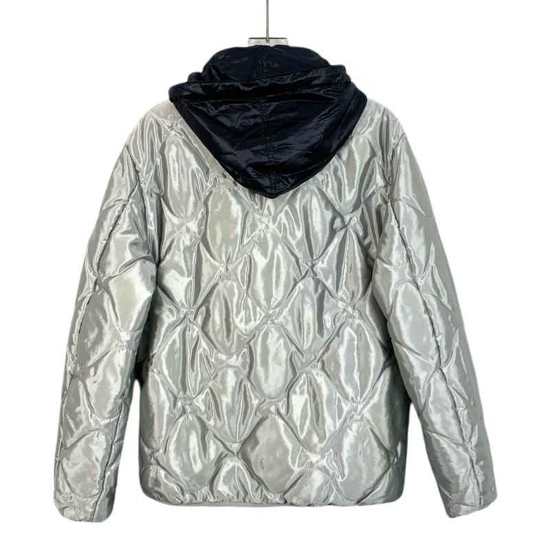 Louis Vuitton Louis Vuitton Silver glossy logo embroidered hooded drawst Size US S / EU 44-46 / 1 - 2 Thumbnail