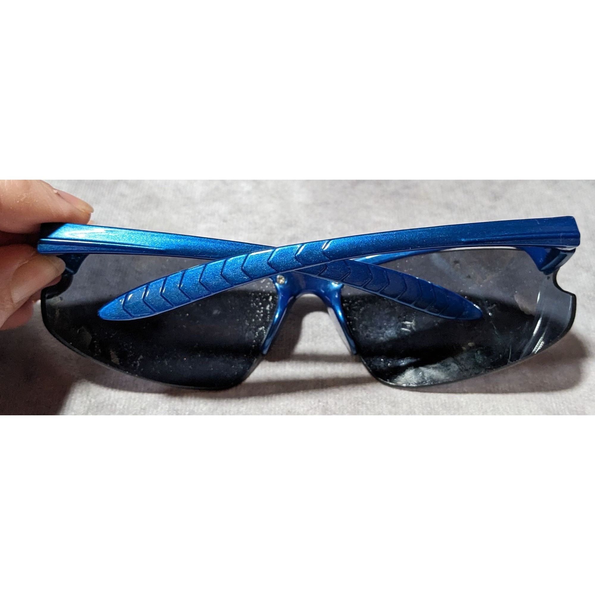 Other Piranha Blue Metallic Classic Sporty Sunglasses Size ONE SIZE - 6 Thumbnail