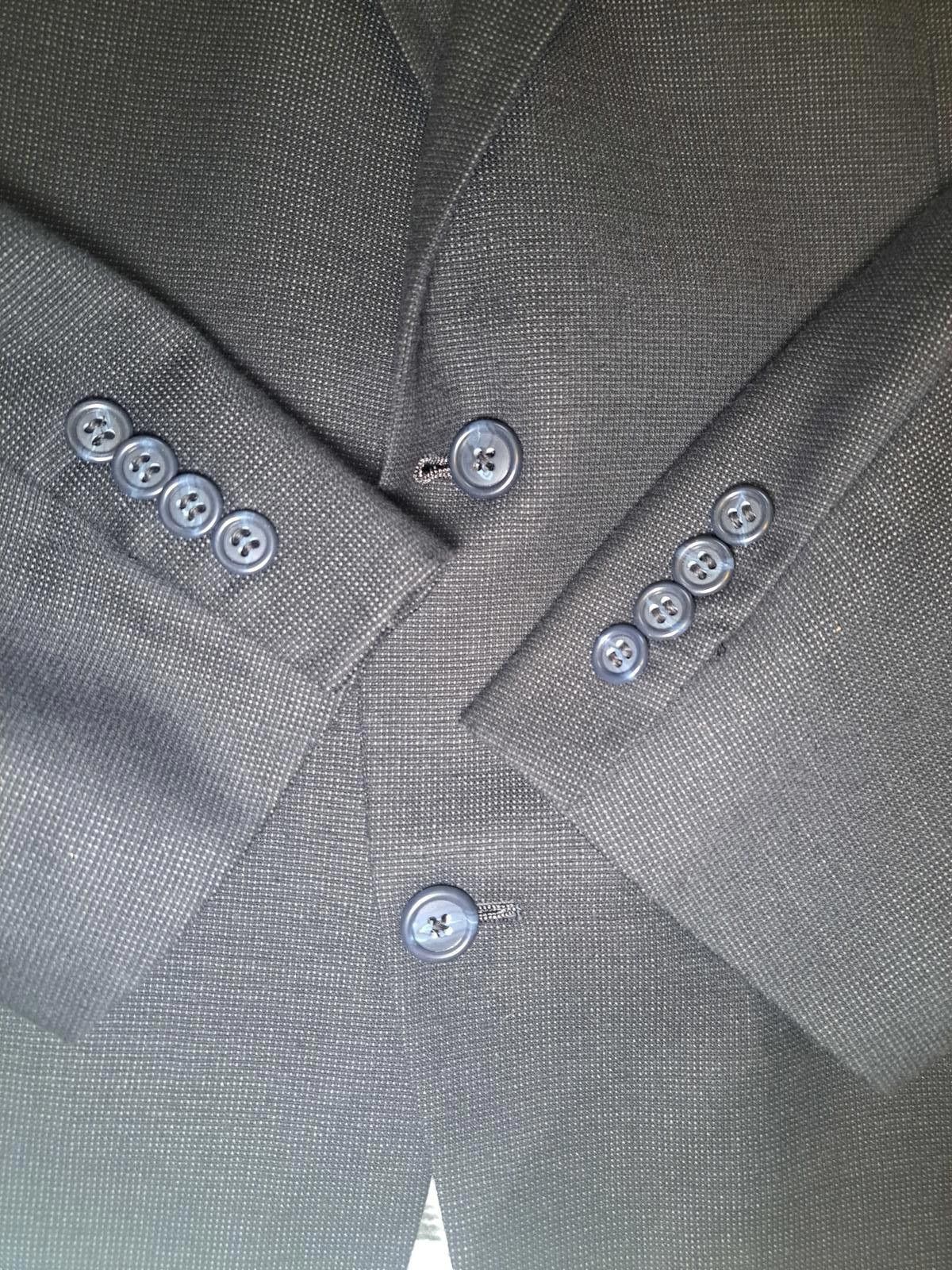 Hart Schaffner Marx Hart Scaffner Marx REDA Gold Trumpeter Suit 48L 36x31 Gray Size 48L - 10 Thumbnail