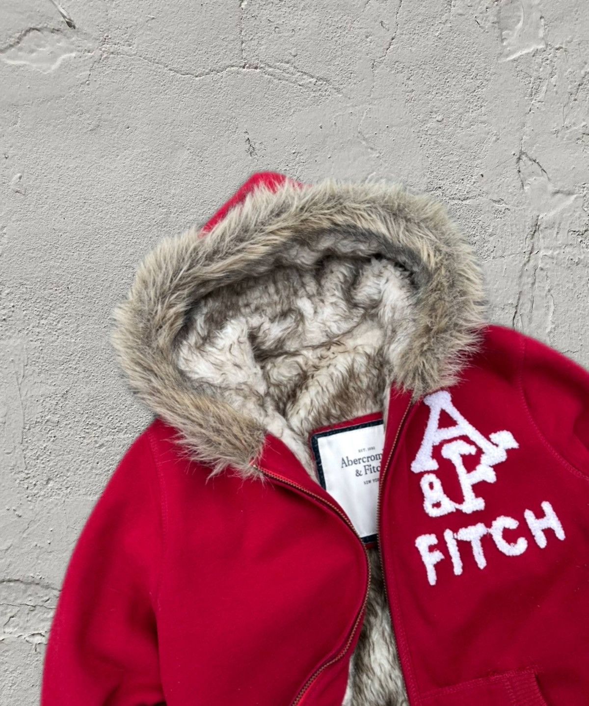Abercrombie & Fitch Abercrombie&Fitch Faded Distressed Fur Zip Hoodie Ifsix Igb Size XS / US 0-2 / IT 36-38 - 3 Thumbnail