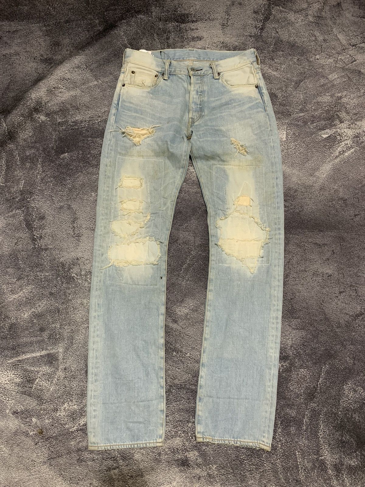 Denim pants Levi’s 501 ripped vintage