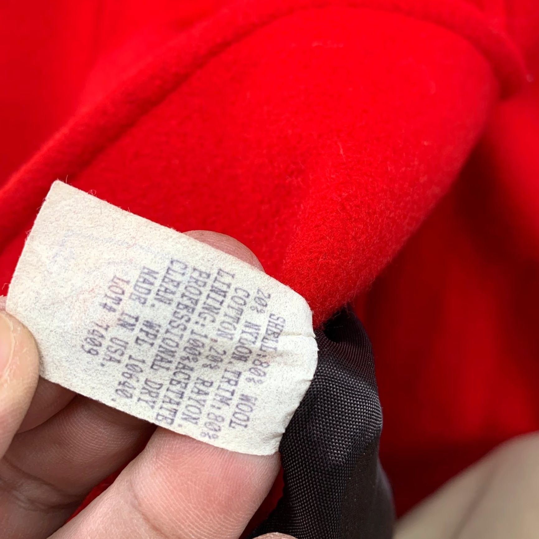 Velvet VINTAGE JOFELD Wool Overcoat Womens M Red Black Buttons Velvet Collar USA Shirt? Size M / US 6-8 / IT 42-44 - 3 Thumbnail