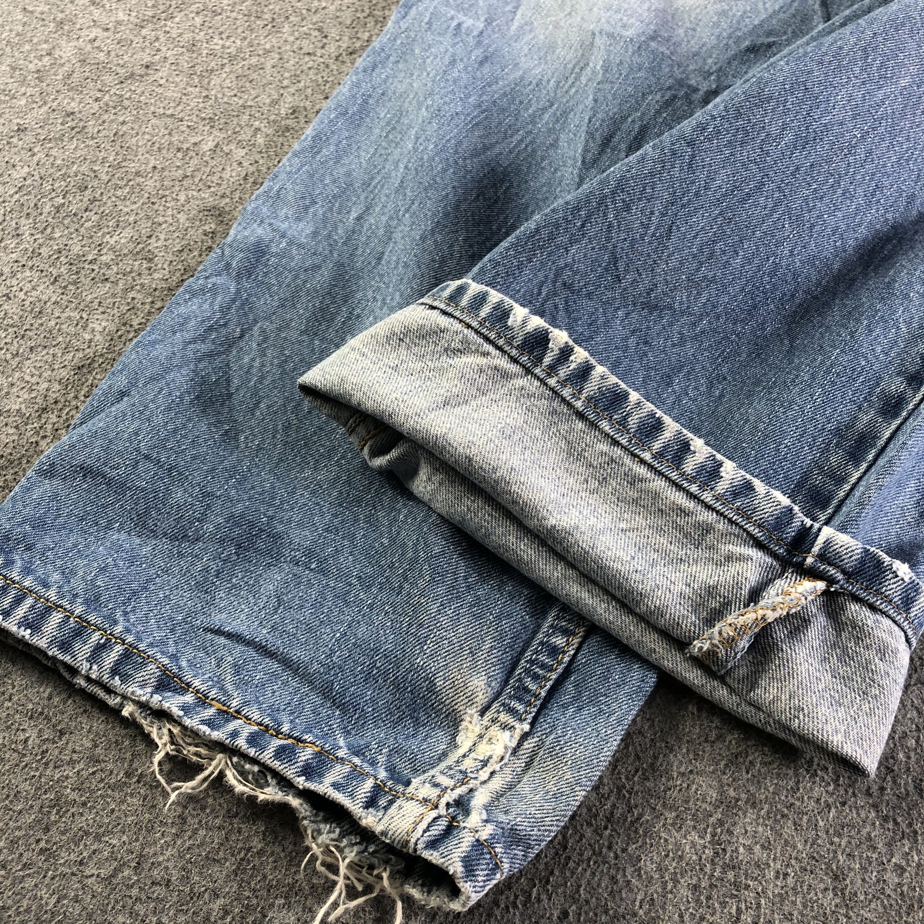 Levi's Vintage Blue Wash Levis 560 Jeans-J4393 Size US 39 - 7 Thumbnail