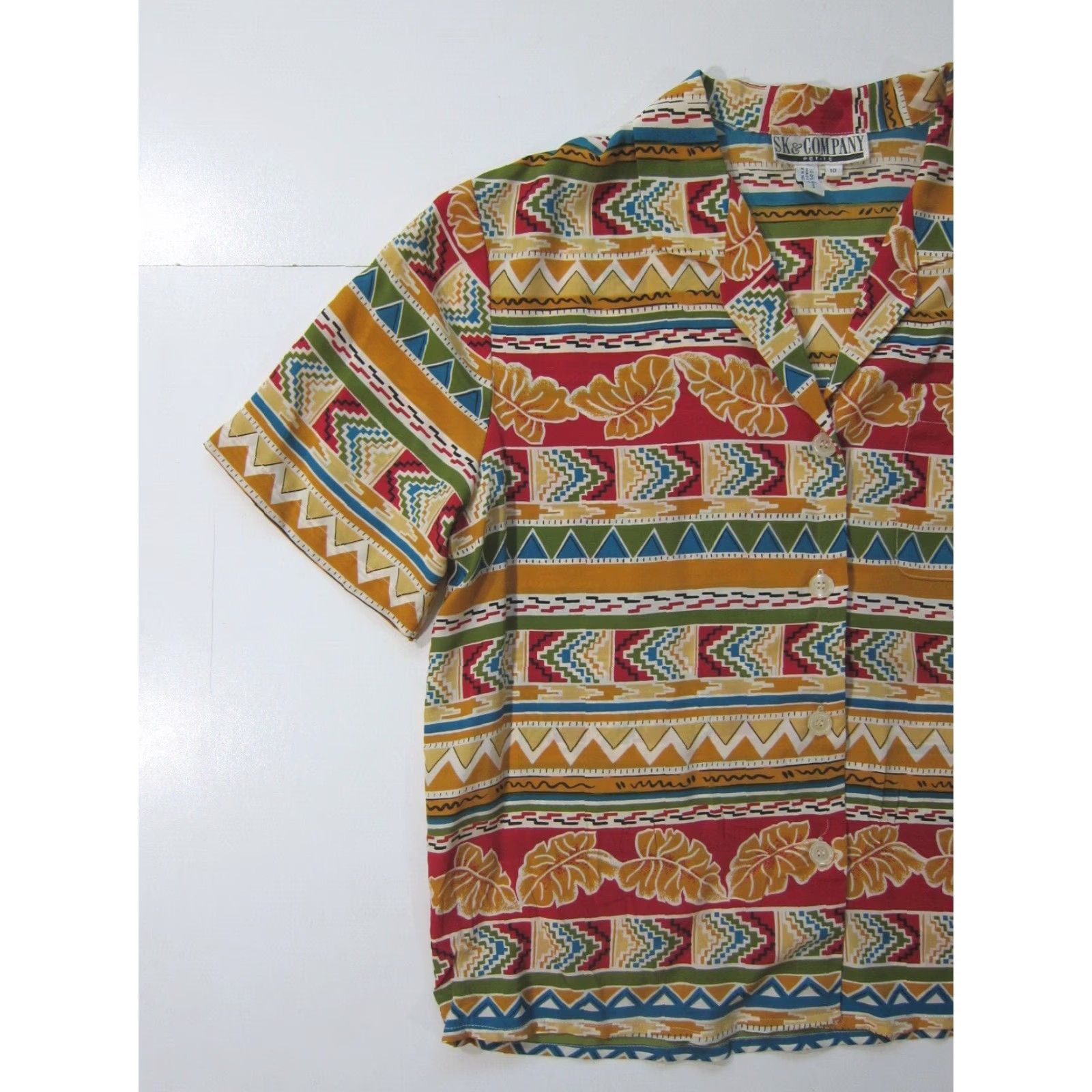 Vintage SK & Company 100% Silk Red Aztec Floral Short Sleeve Blouse Women 10P Size L / US 10 / IT 46 - 7 Thumbnail