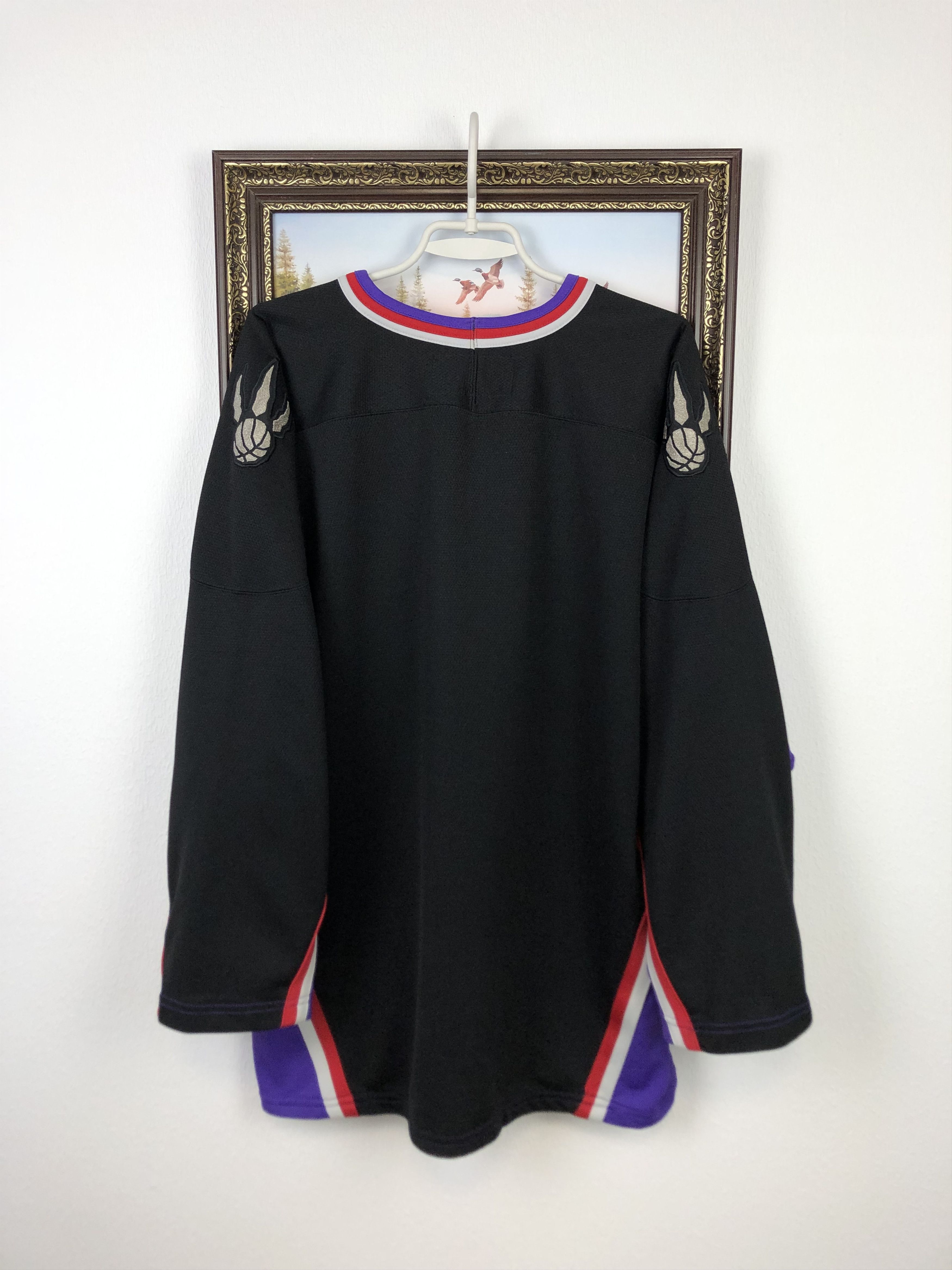 Nike Vintage Nike Toronto Raptors Hockey Jersey NBA Long Sleeve Size US XXL / EU 58 / 5 - 12 Thumbnail