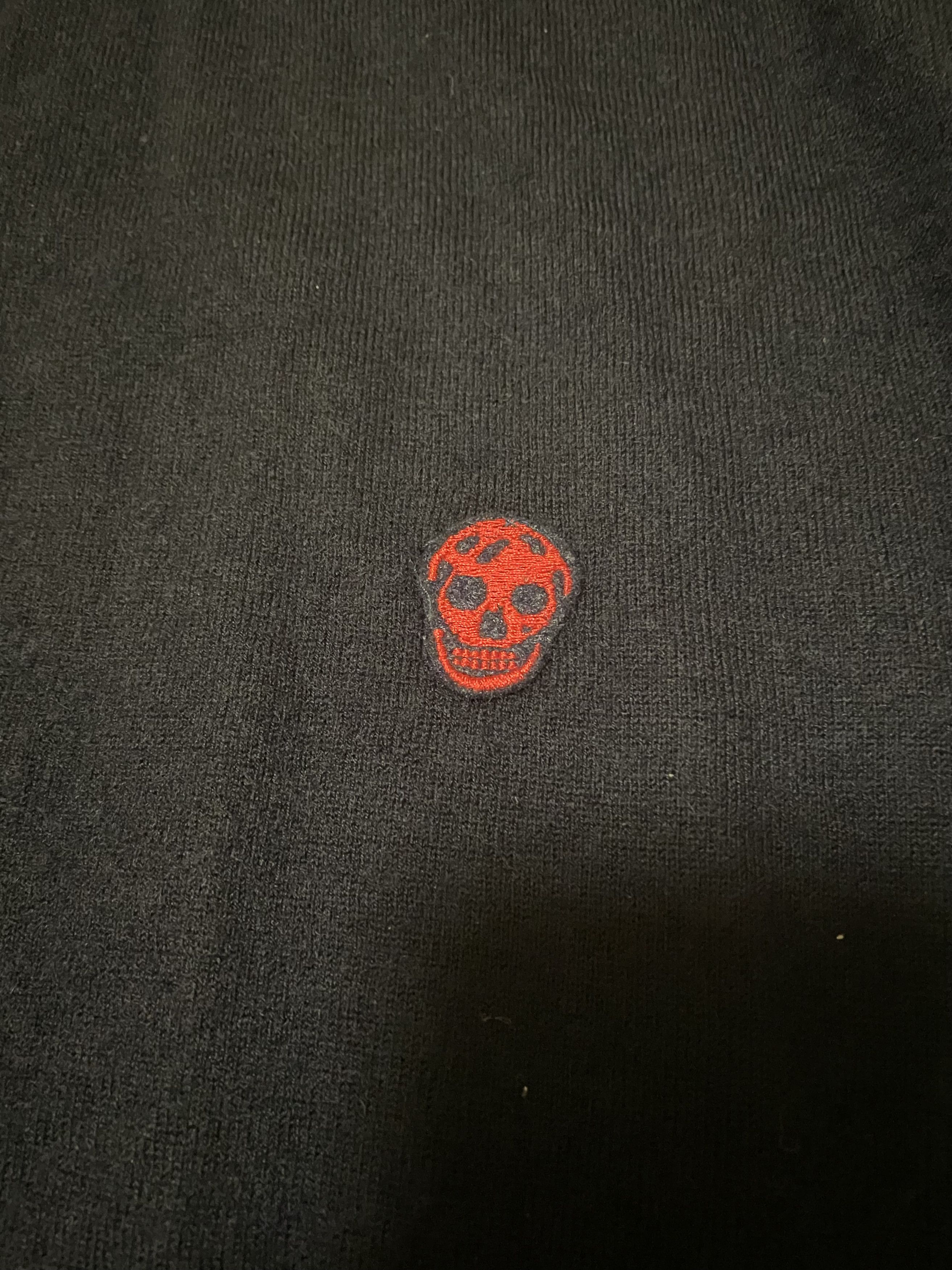 Alexander McQueen Alexander McQueen black skull cardigan sweatshirt, size S Size US S / EU 44-46 / 1 - 3 Thumbnail