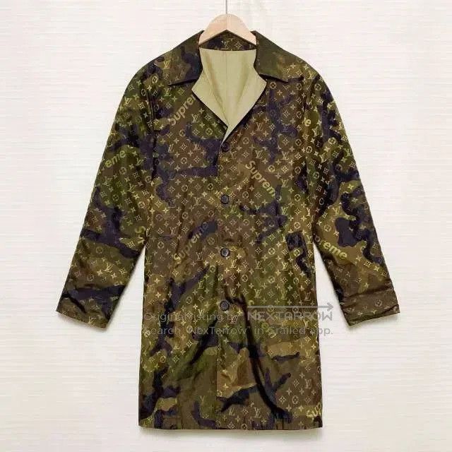 Louis Vuitton Louis Vuitton Supreme Double. Size US M / EU 48-50 / 2 - 4 Thumbnail