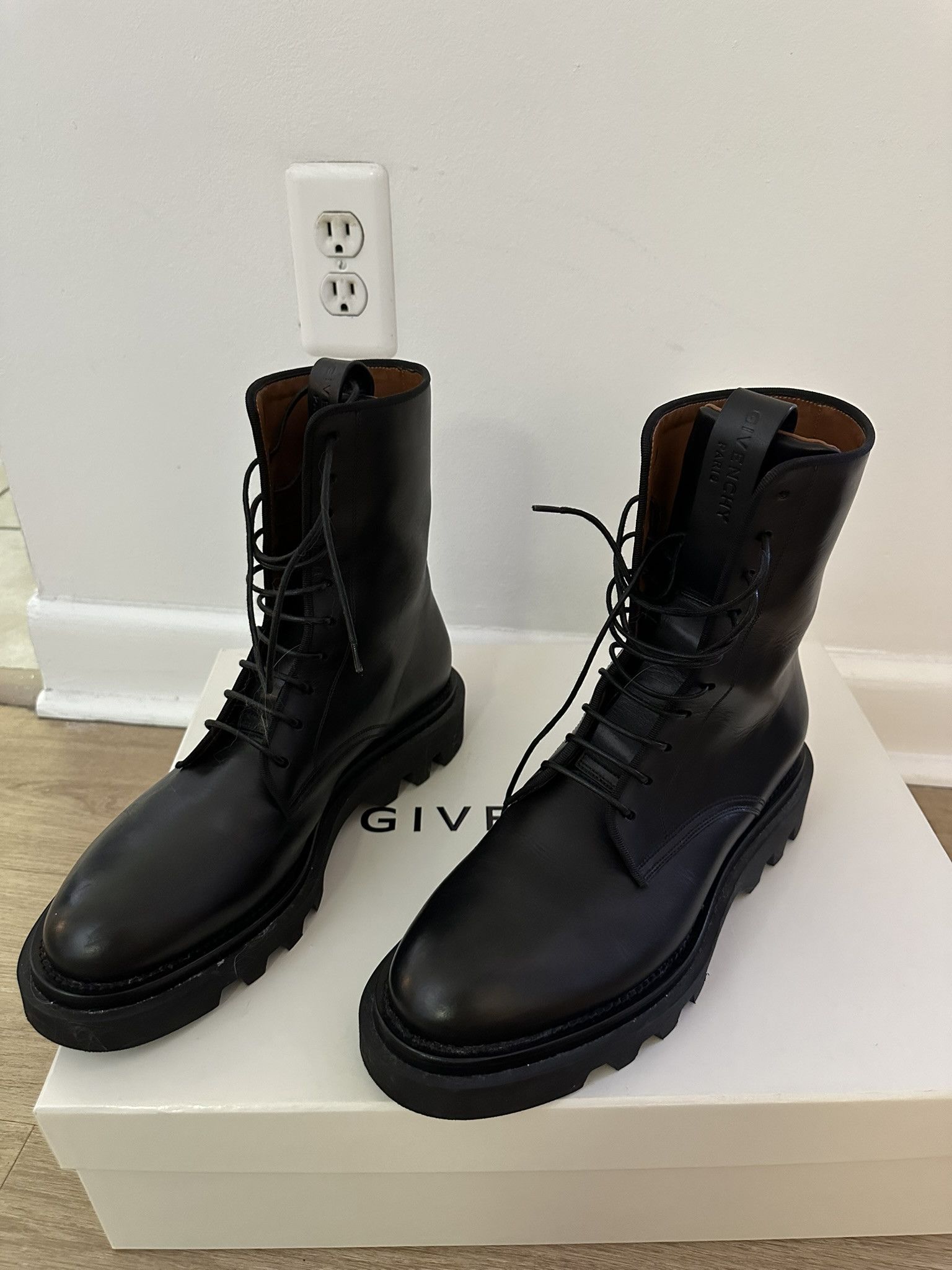 Givenchy Givenchy Lace-up leather military boots Size US 8 / EU 41 - 3 Thumbnail