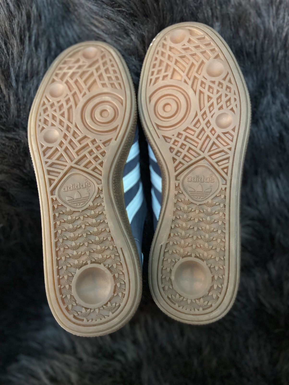 Adidas HANDBALL SPEZIAL Size US 6 / EU 39 - 2 Thumbnail