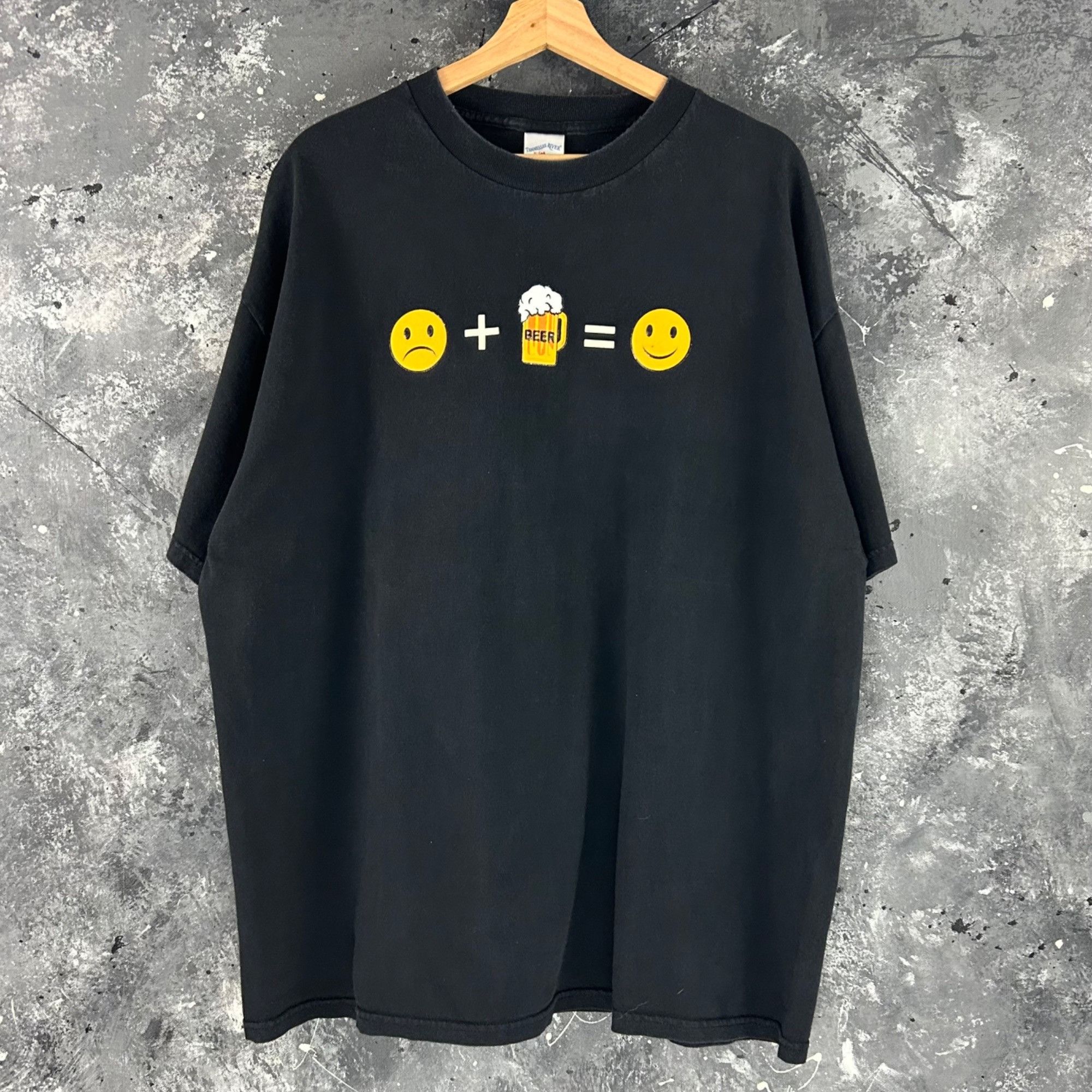 Vintage Vintage 2000’s Beer Happy script shirt Size US XXL / EU 58 / 5 - 1 Thumbnail